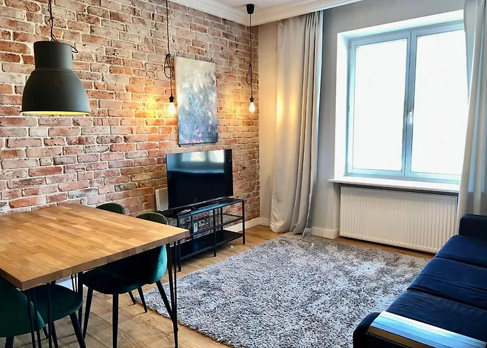 Modern Flat In The Centre - By Hik Apartments